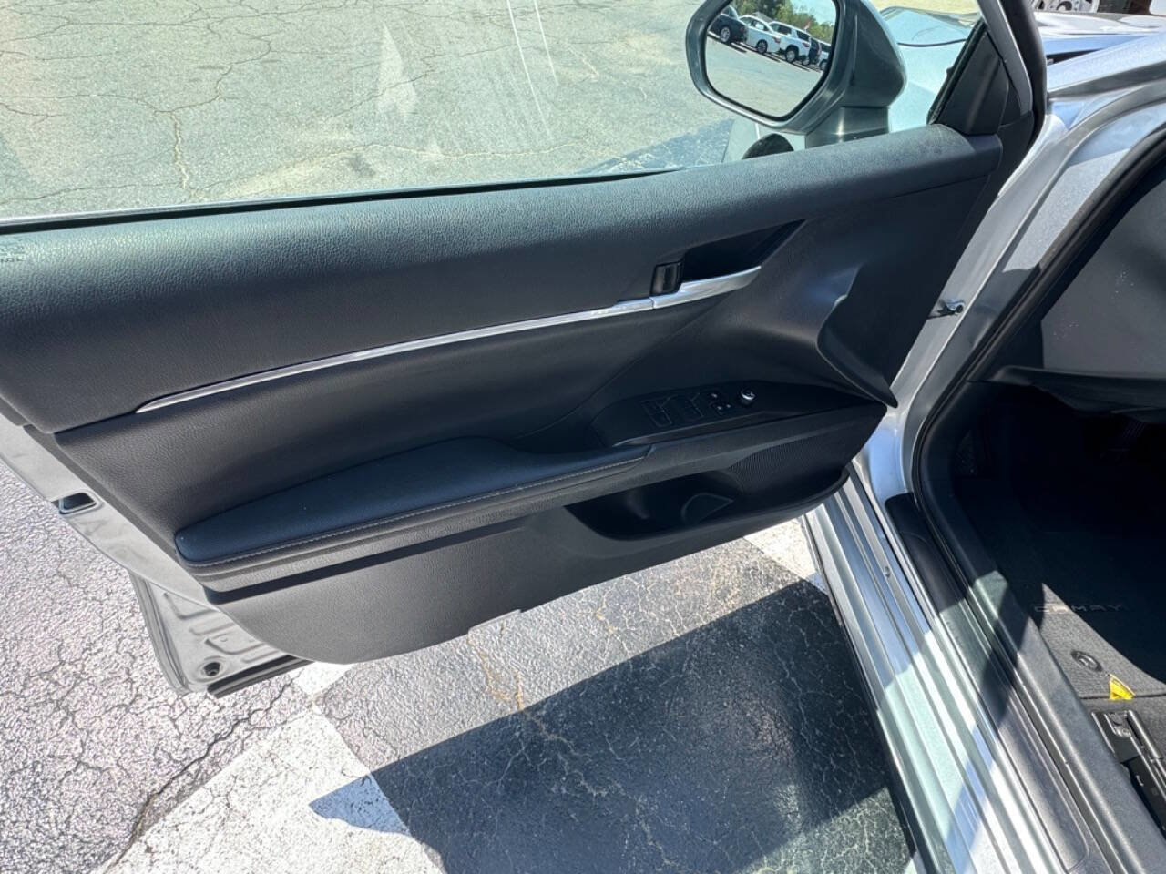 Used 2024 Toyota Camry XSE image 12