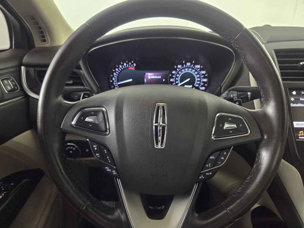 Used 2019 Lincoln MKC Reserve AWD/4WD image 17