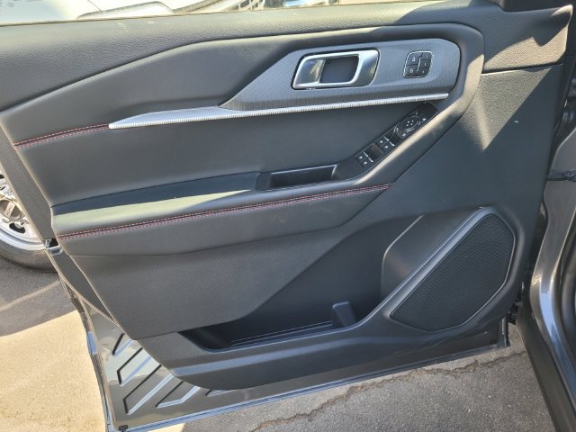 New 2026 Ford Explorer ST AWD/4WD image 8