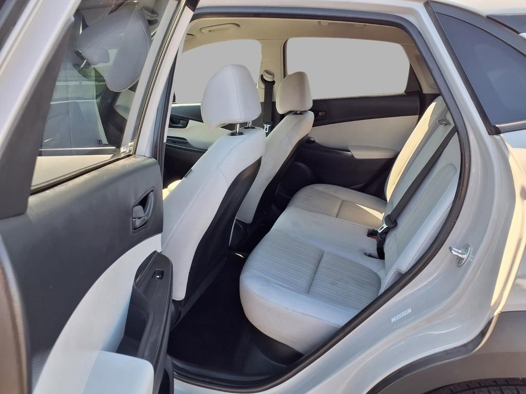 Used 2023 Hyundai Kona SEL w/ Cargo Package AWD/4WD image 25