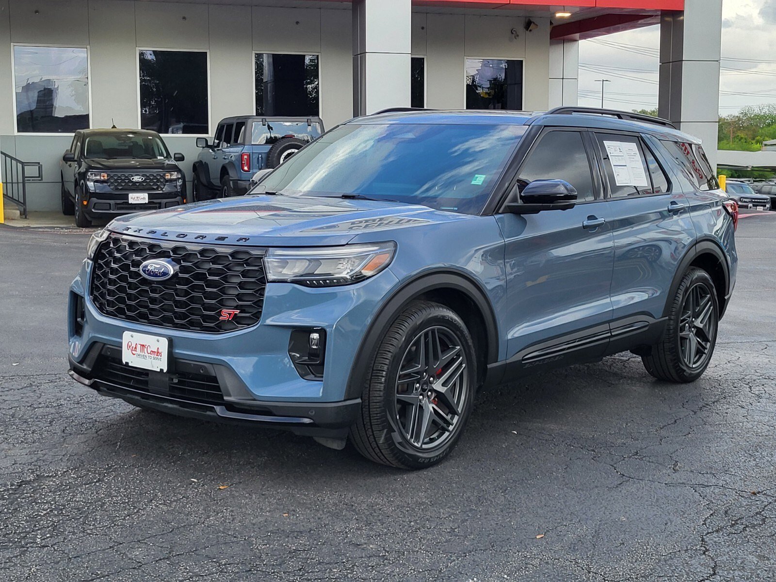 Certified 2025 Ford Explorer ST image 8