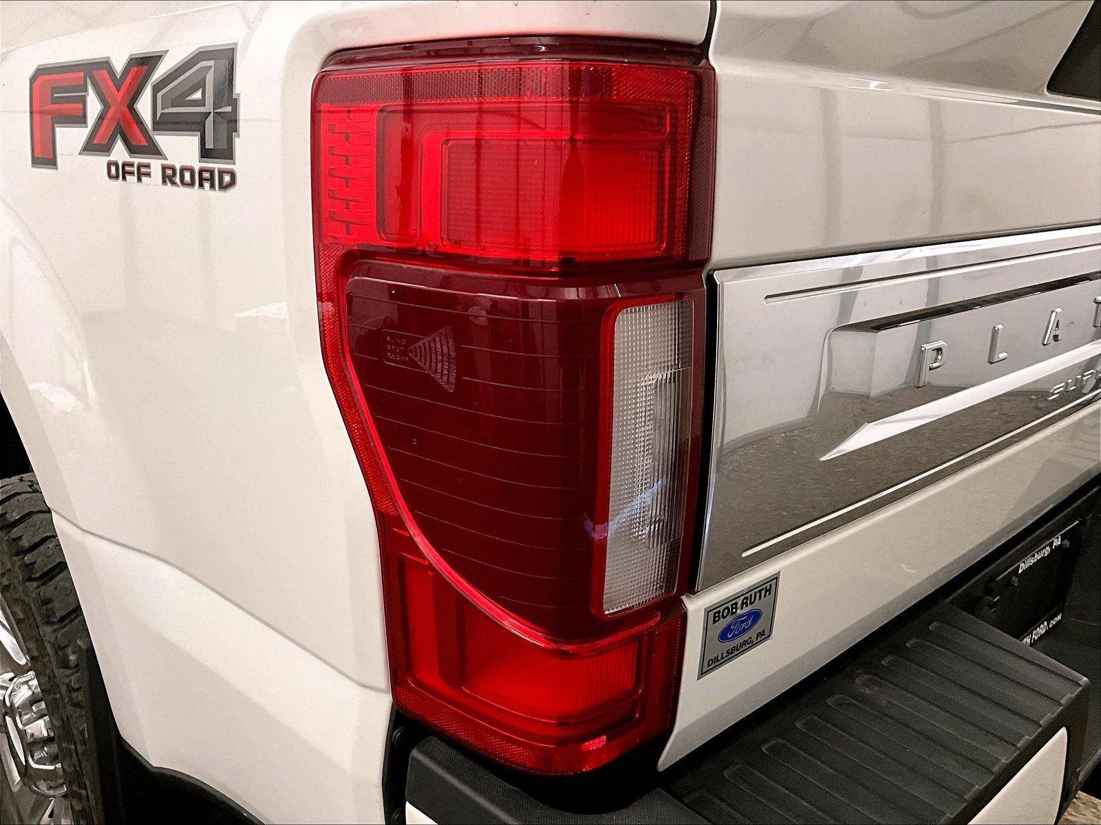 Used 2020 Ford F250 Platinum w/ FX4 Off-Road Package image 28