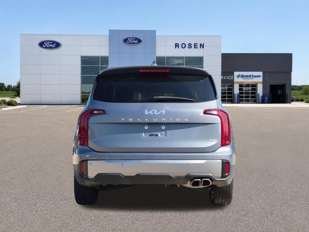 Used 2025 Kia Telluride S AWD/4WD image 4