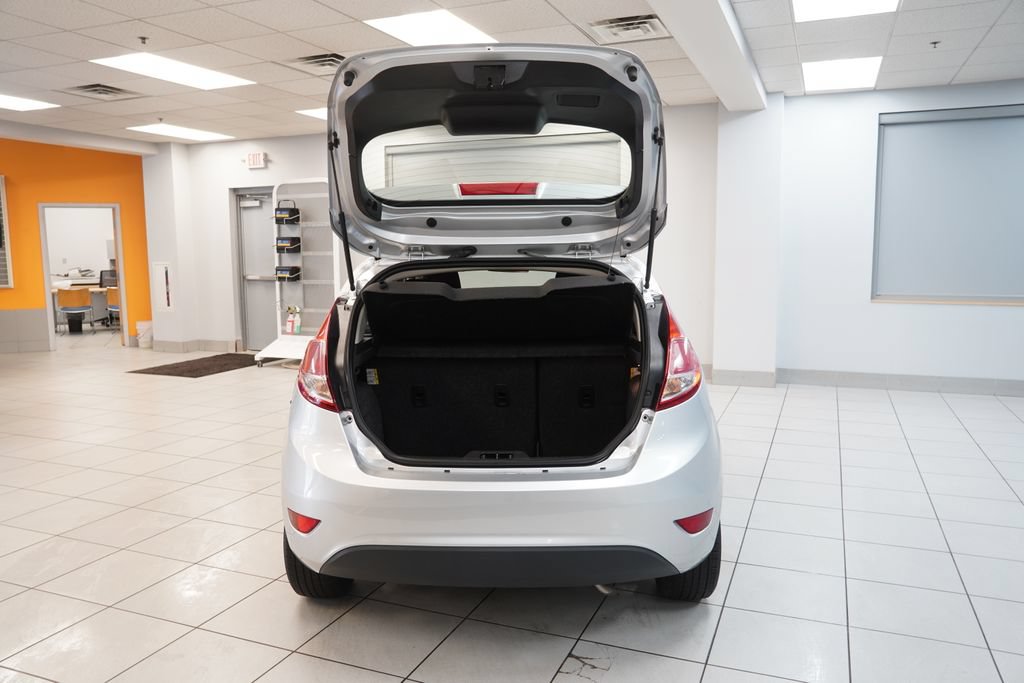 Used 2018 Ford Fiesta SE FWD image 9