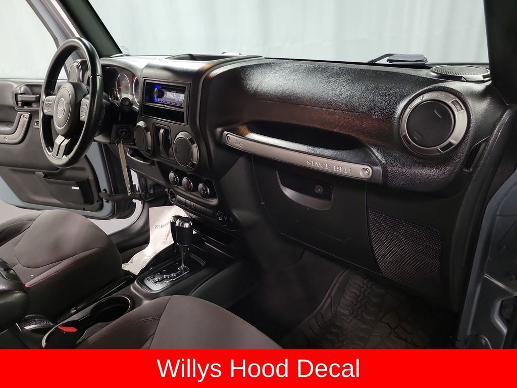 Used 2015 Jeep Wrangler Sport image 23