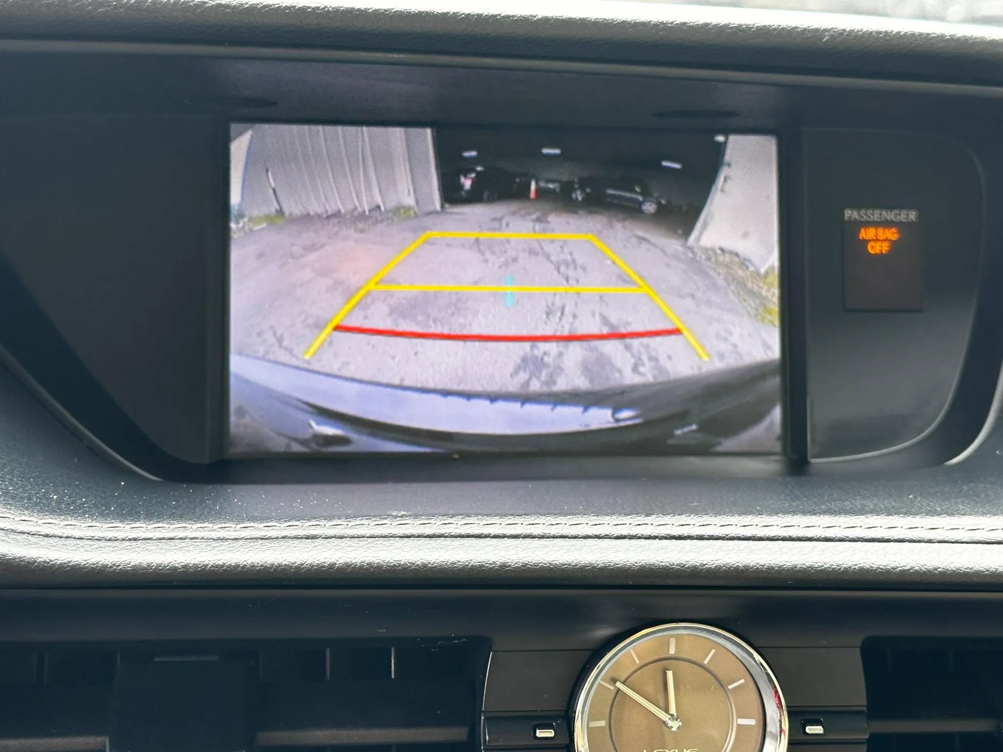 Used 2015 Lexus ES 350 w/ Premium Package FWD image 10