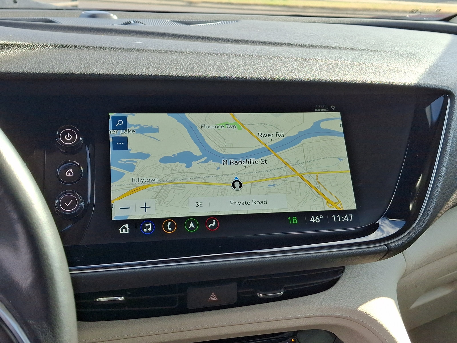 Used 2022 Buick Envision Avenir w/ Technology Package II AWD/4WD image 17