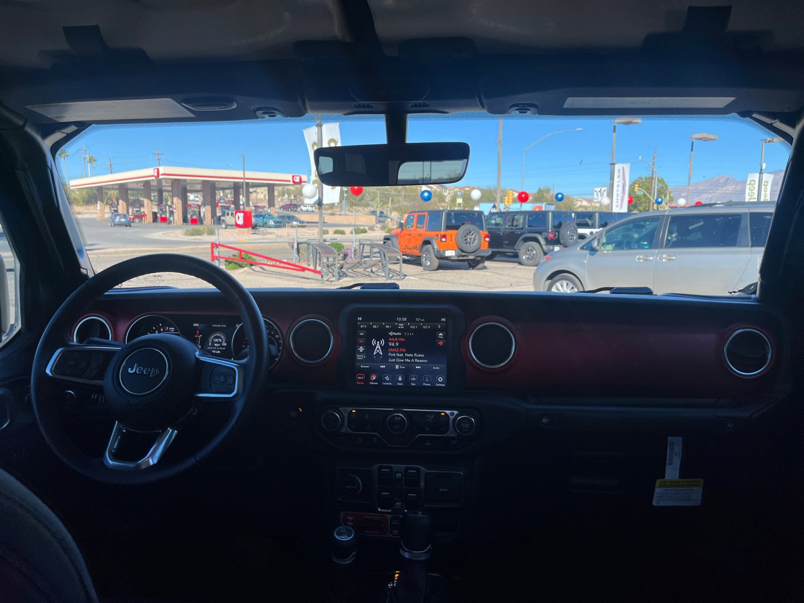 Certified 2022 Jeep Gladiator Rubicon w/ LED Lighting Group image 20