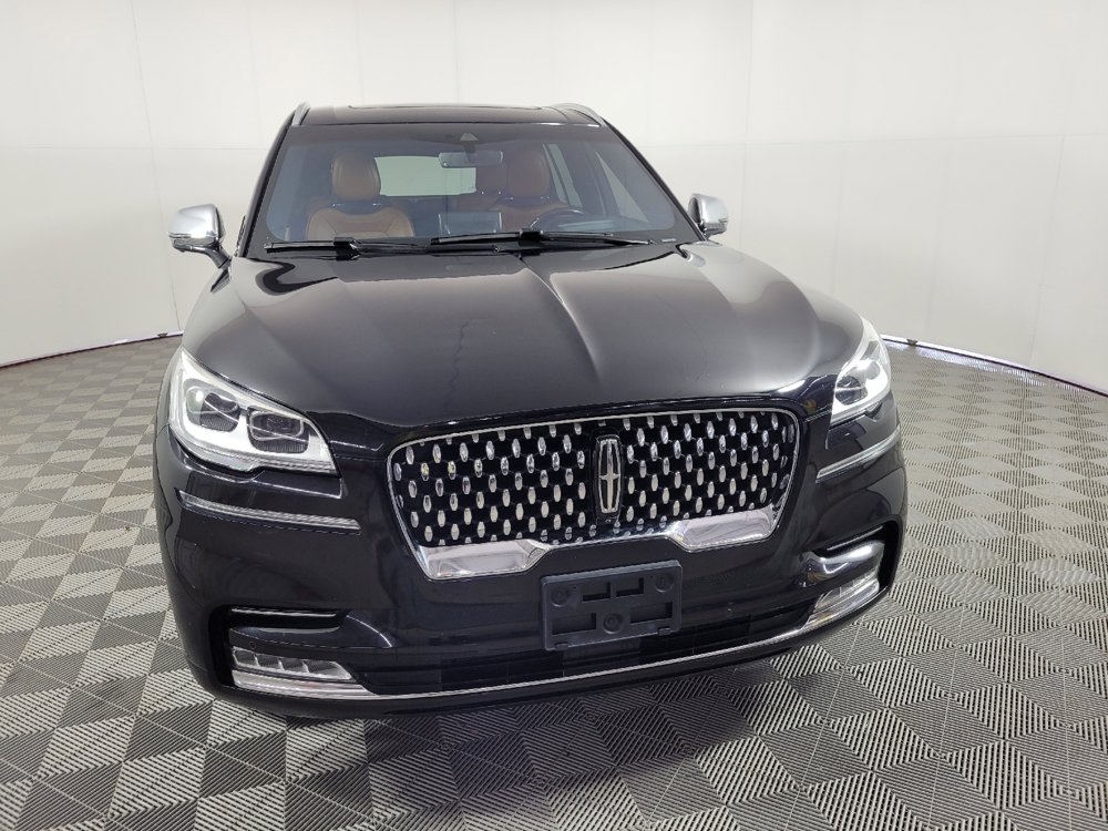 Used 2020 Lincoln Aviator Black Label w/ Class IV Trailer Tow Package AWD/4WD image 14