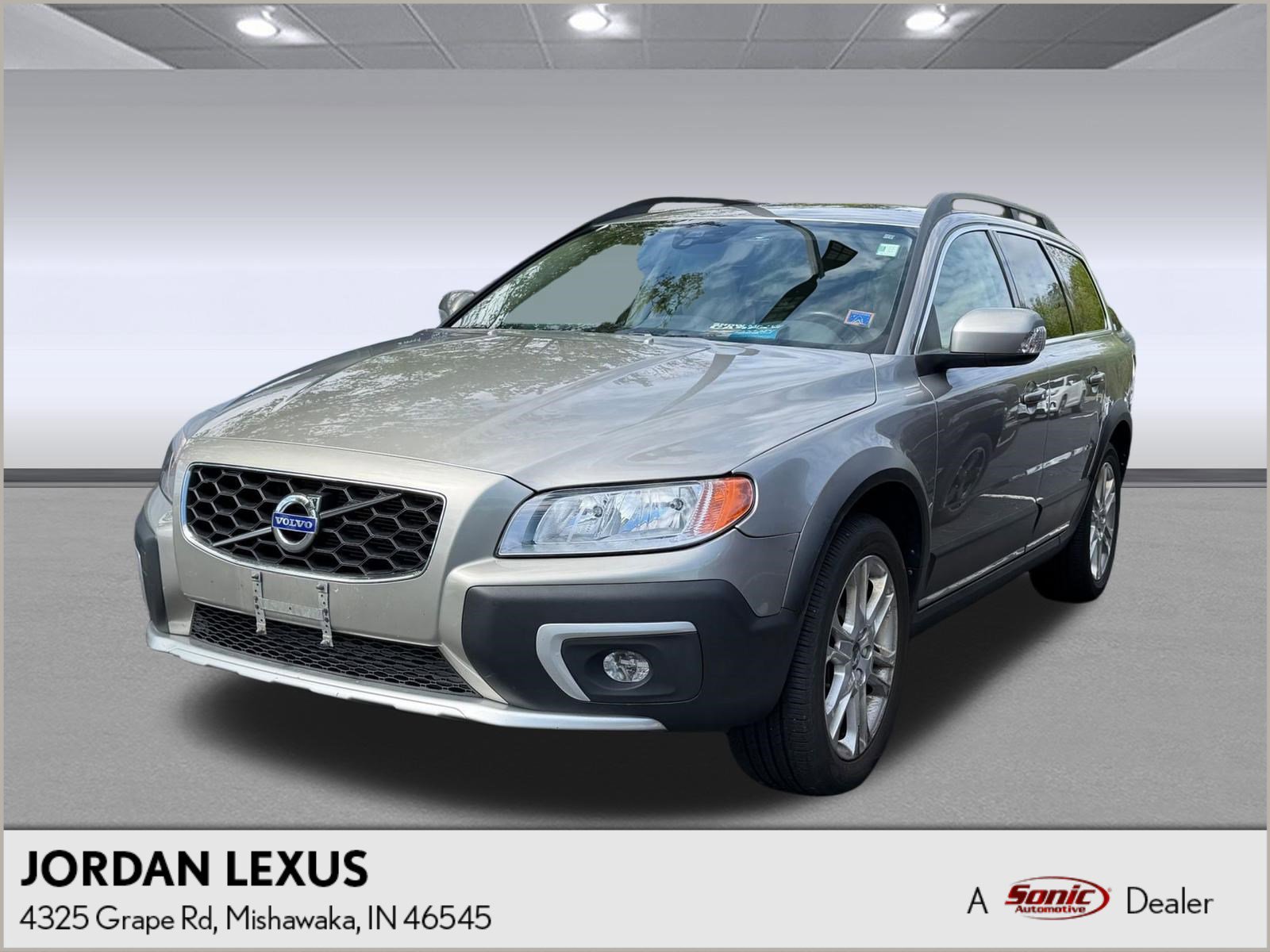 Used 2016 Volvo XC70 T5 Premier w/ Proximity Package