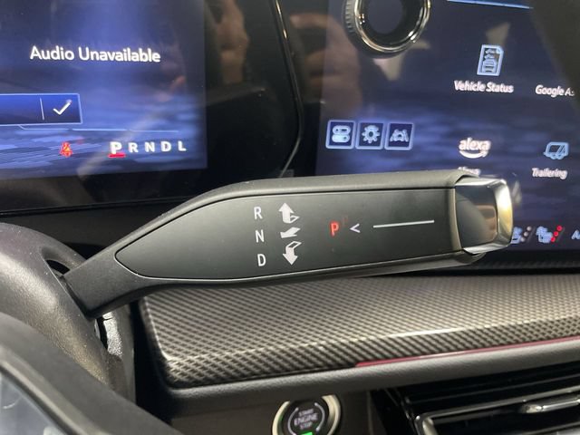 Used 2025 Chevrolet Traverse High Country AWD/4WD image 20