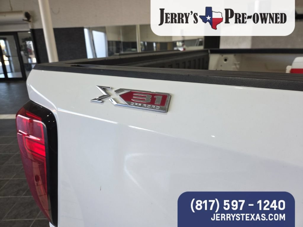 Used 2023 GMC Sierra 1500 Elevation w/ X31 Off-Road Package AWD/4WD image 5