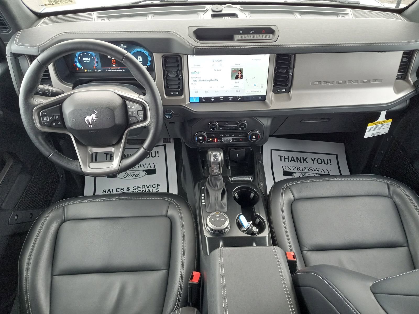 Used 2025 Ford Bronco Outer Banks image 15