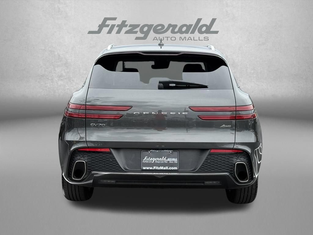 Used 2025 Genesis GV70 2.5T AWD/4WD image 7