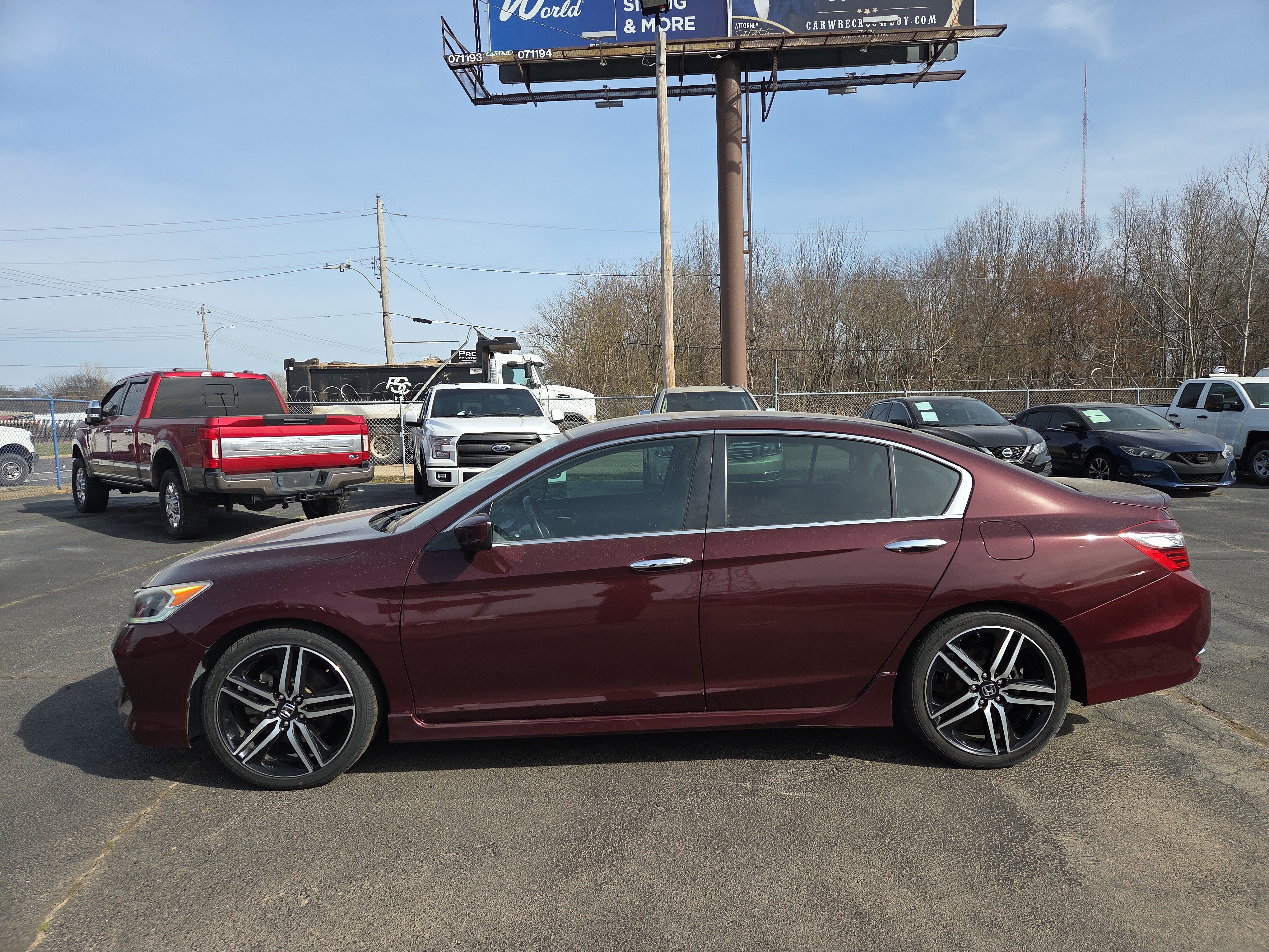 Used 2016 Honda Accord Sport image 2