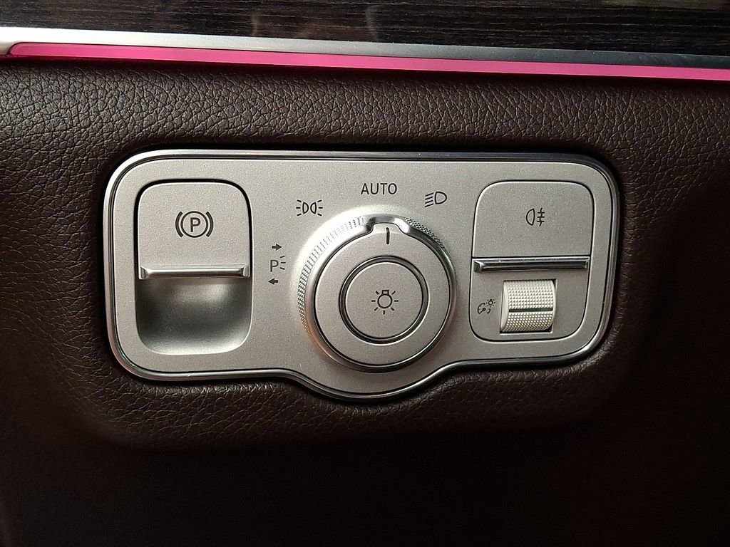 Used 2022 Mercedes-Benz GLE 350 4MATIC image 21