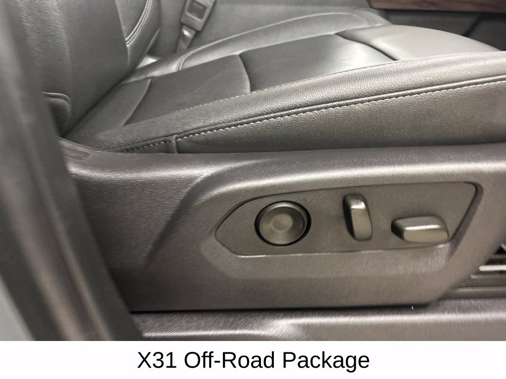 Used 2024 GMC Sierra 2500 SLT w/ SLT Premium Package AWD/4WD image 23
