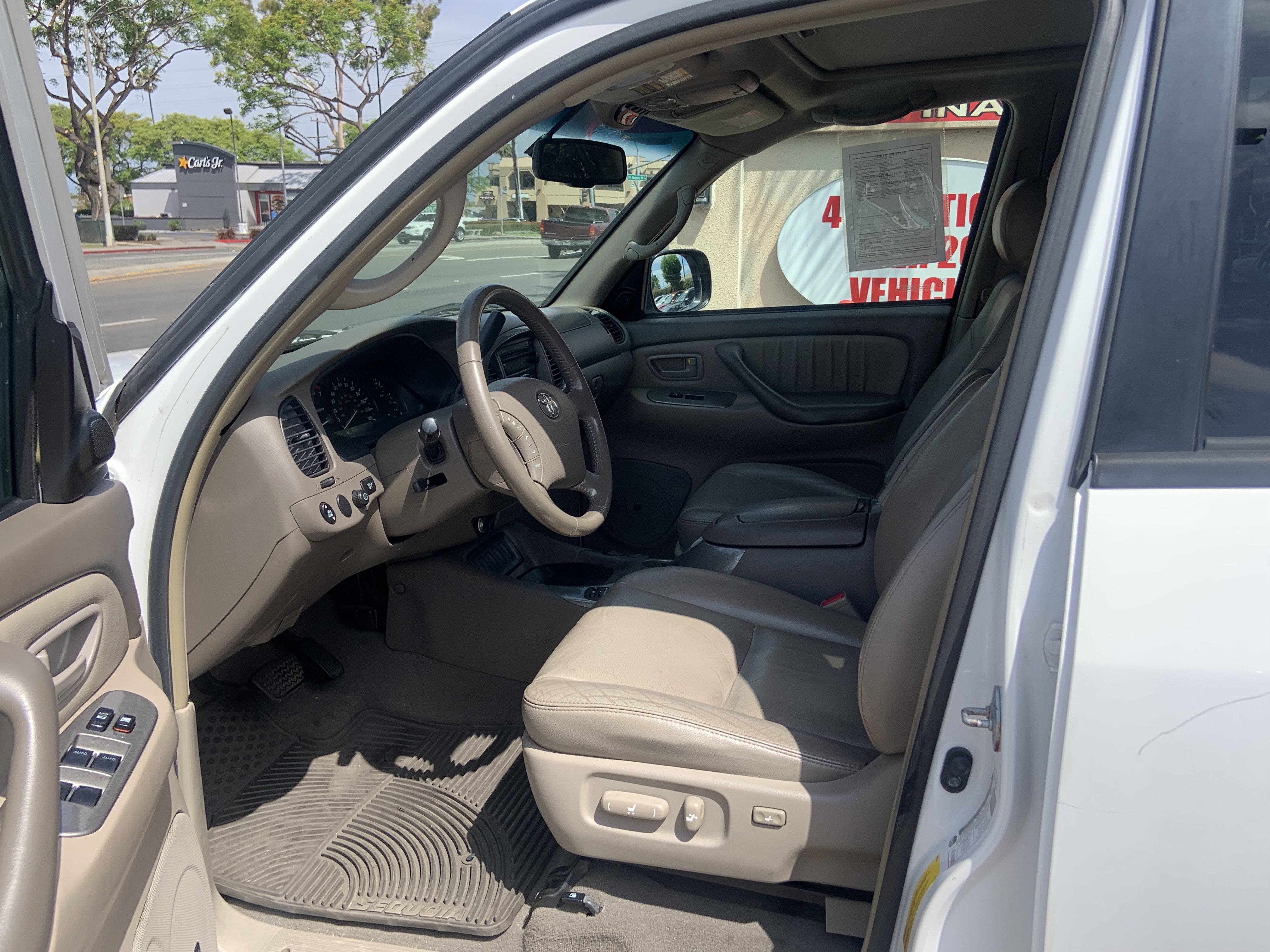 Used 2007 Toyota Sequoia Limited RWD image 11