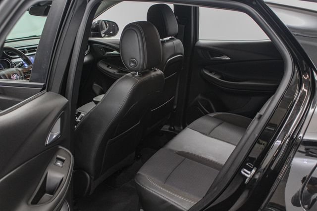 Used 2021 Buick Encore GX Select w/ Sport Touring Package FWD image 21