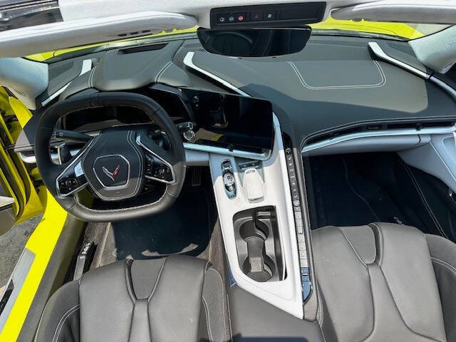 Used 2023 Chevrolet Corvette Stingray Premium Cpe w/ Z51 Performance Package image 12