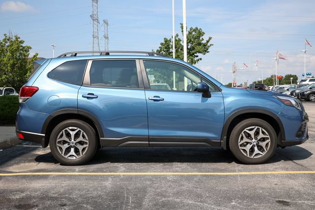 Certified 2023 Subaru Forester Premium AWD/4WD image 43