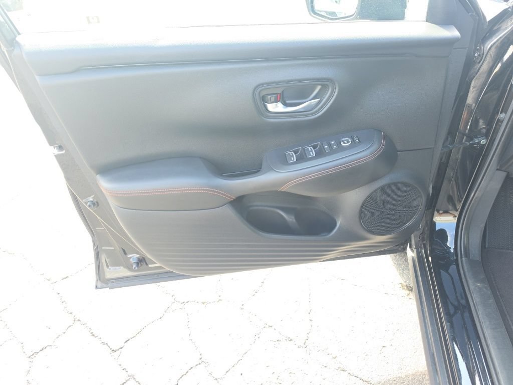 Certified 2025 Honda HR-V Sport image 13
