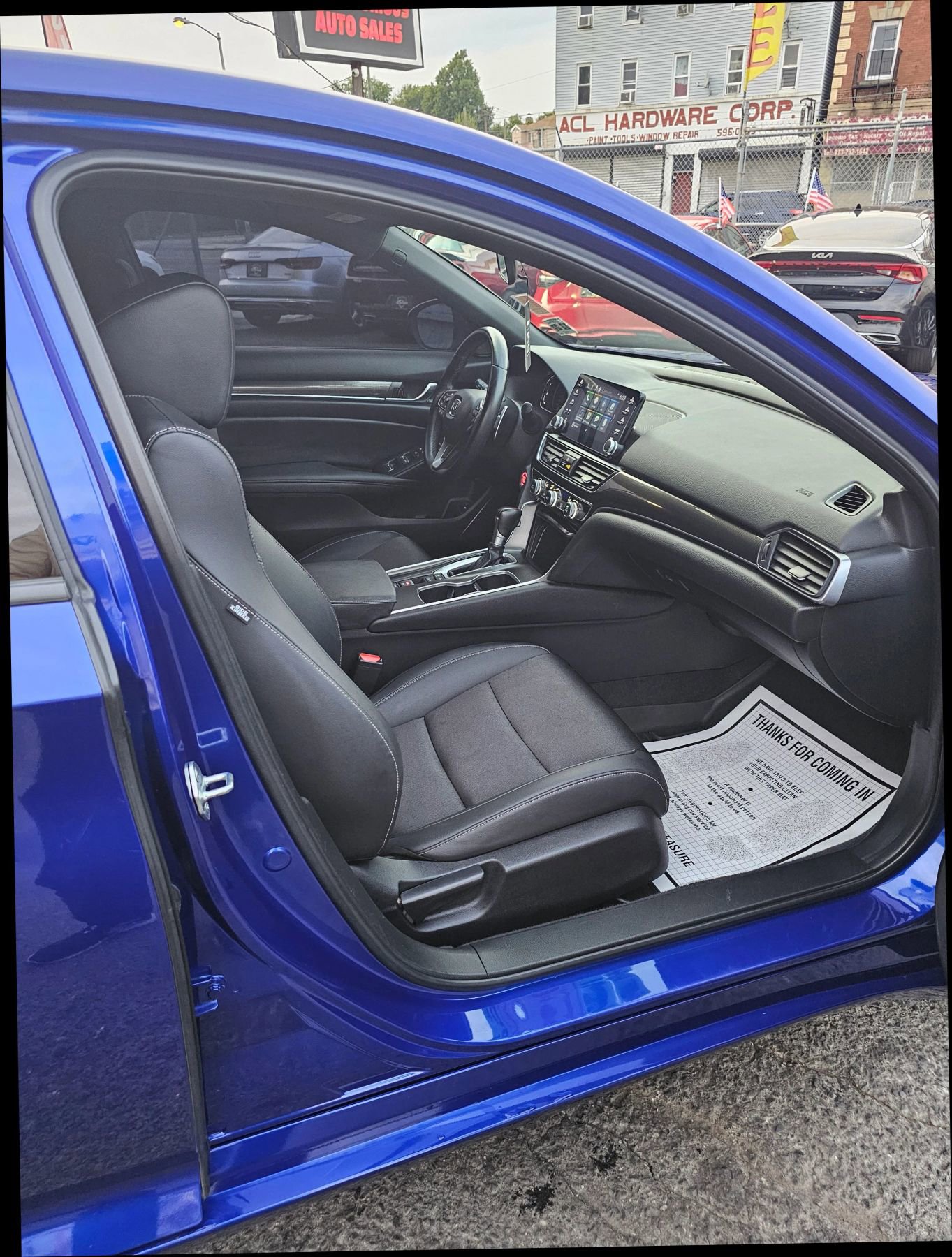Used 2022 Honda Accord Sport image 9