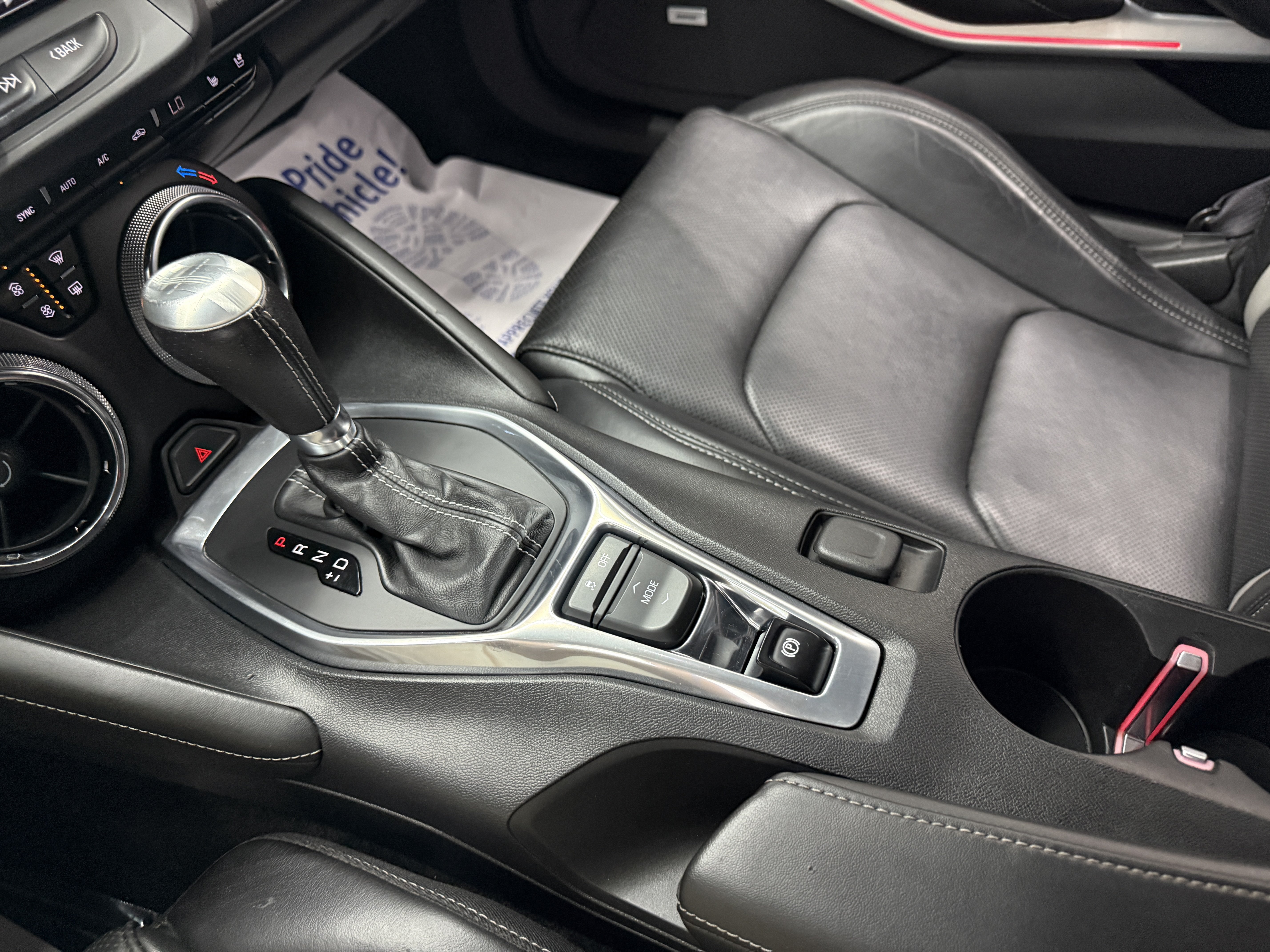 Used 2017 Chevrolet Camaro LT RWD image 17
