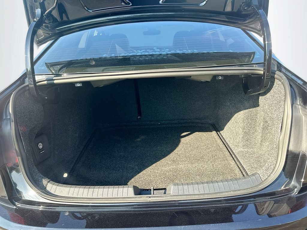 Used 2021 Volkswagen Jetta SEL Premium FWD image 27