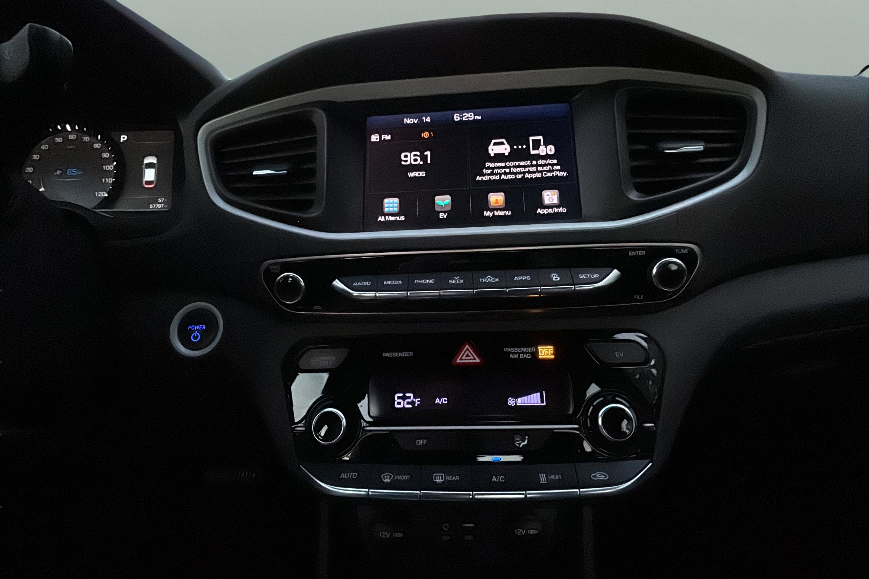 Used 2019 Hyundai Ioniq Electric FWD image 19