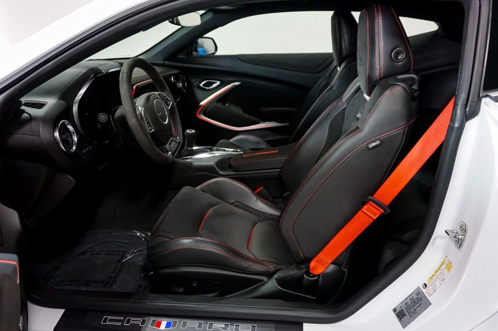 Used 2020 Chevrolet Camaro ZL1 image 9
