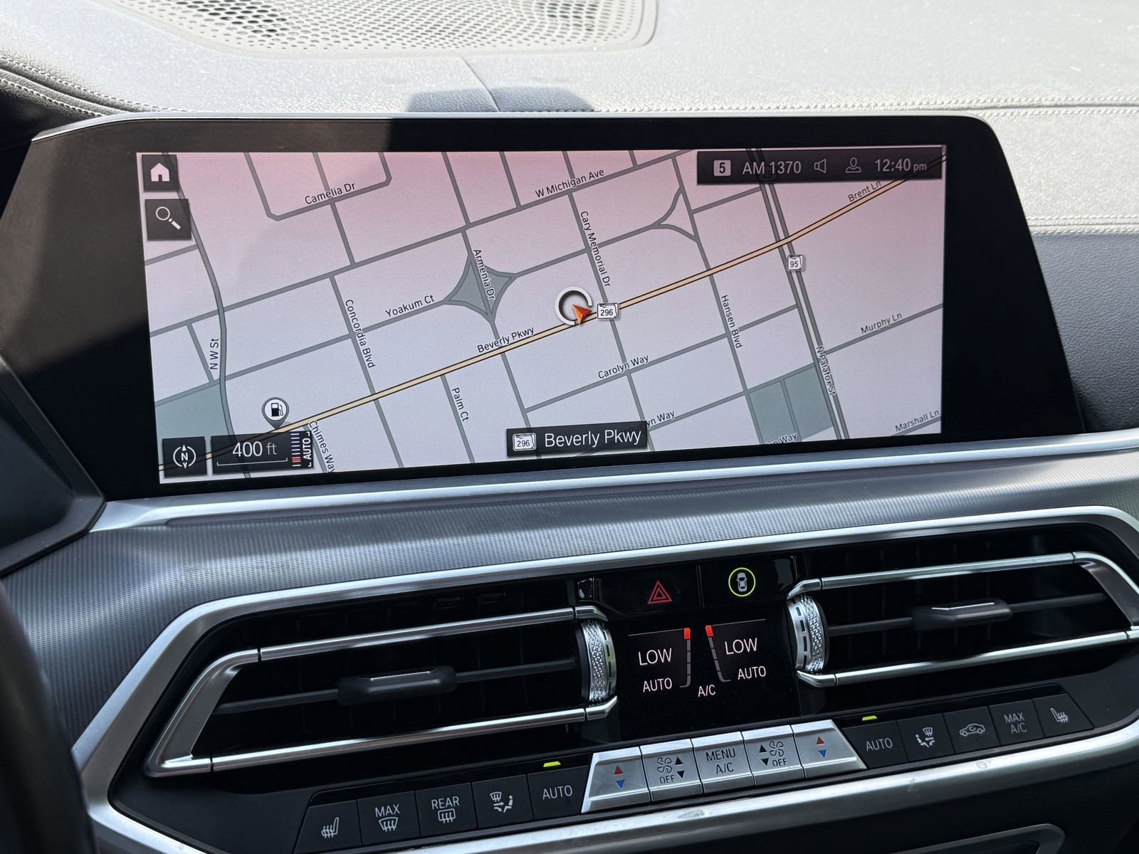 Used 2022 BMW X5 sDrive40i w/ Premium Package image 26