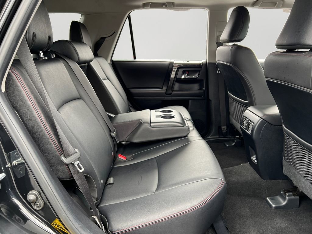 Used 2023 Toyota 4Runner TRD Off-Road Premium image 9