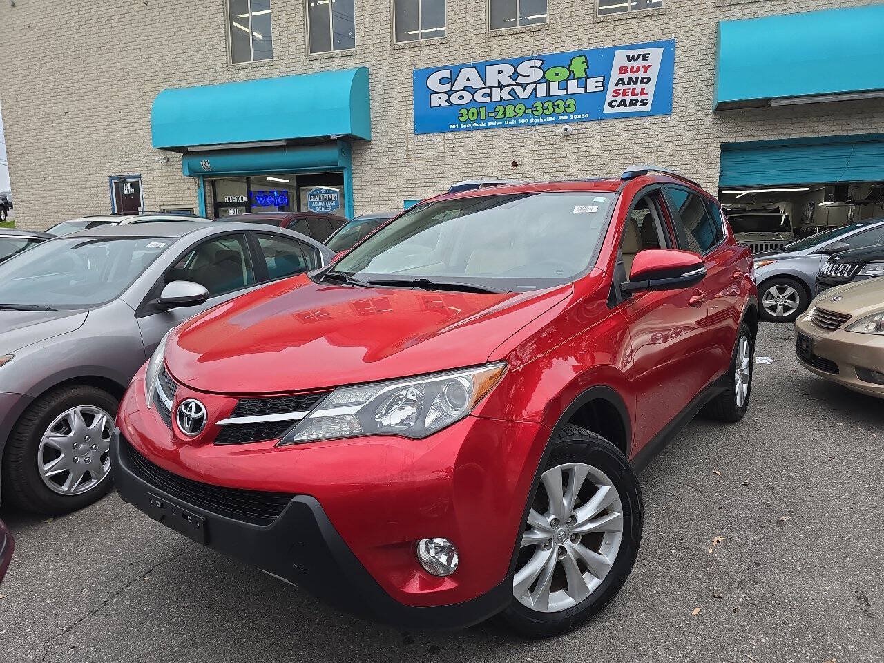 Used 2013 Toyota RAV4 Limited AWD/4WD image 2