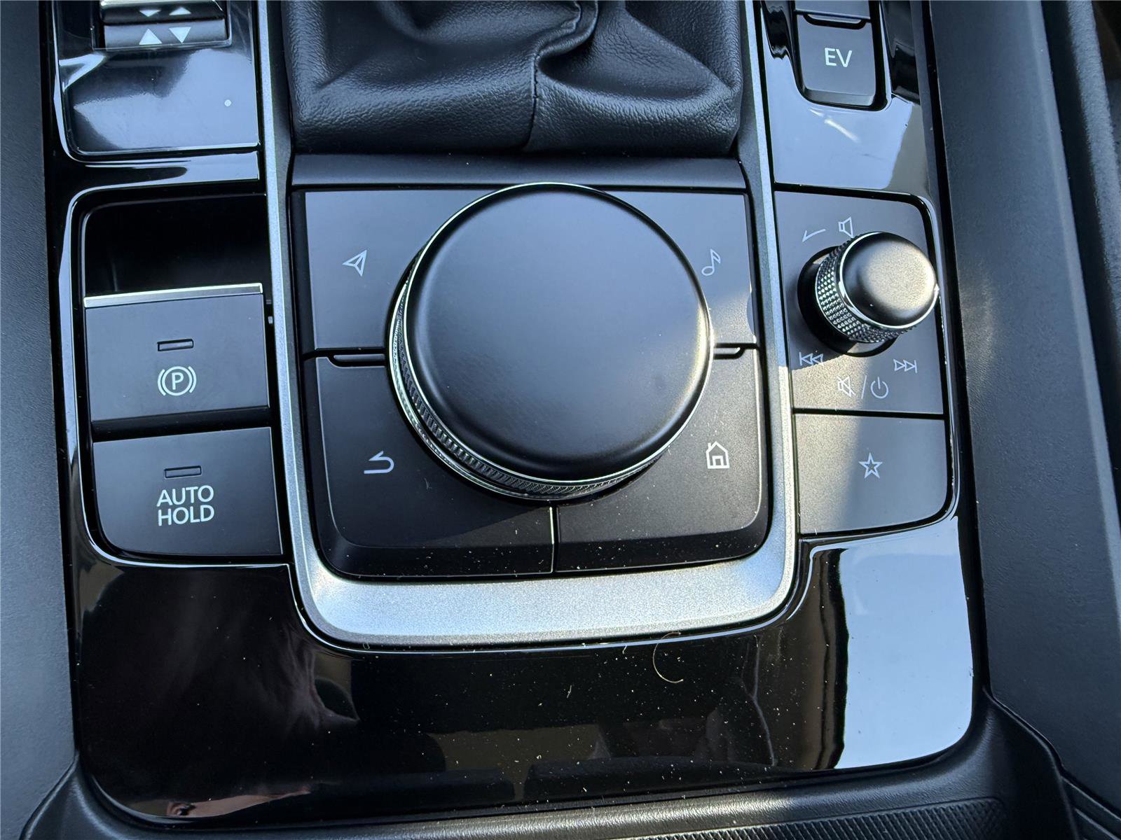 New 2026 MAZDA CX-50 AWD 2.5 Hybrid w/ Cargo Package image 19