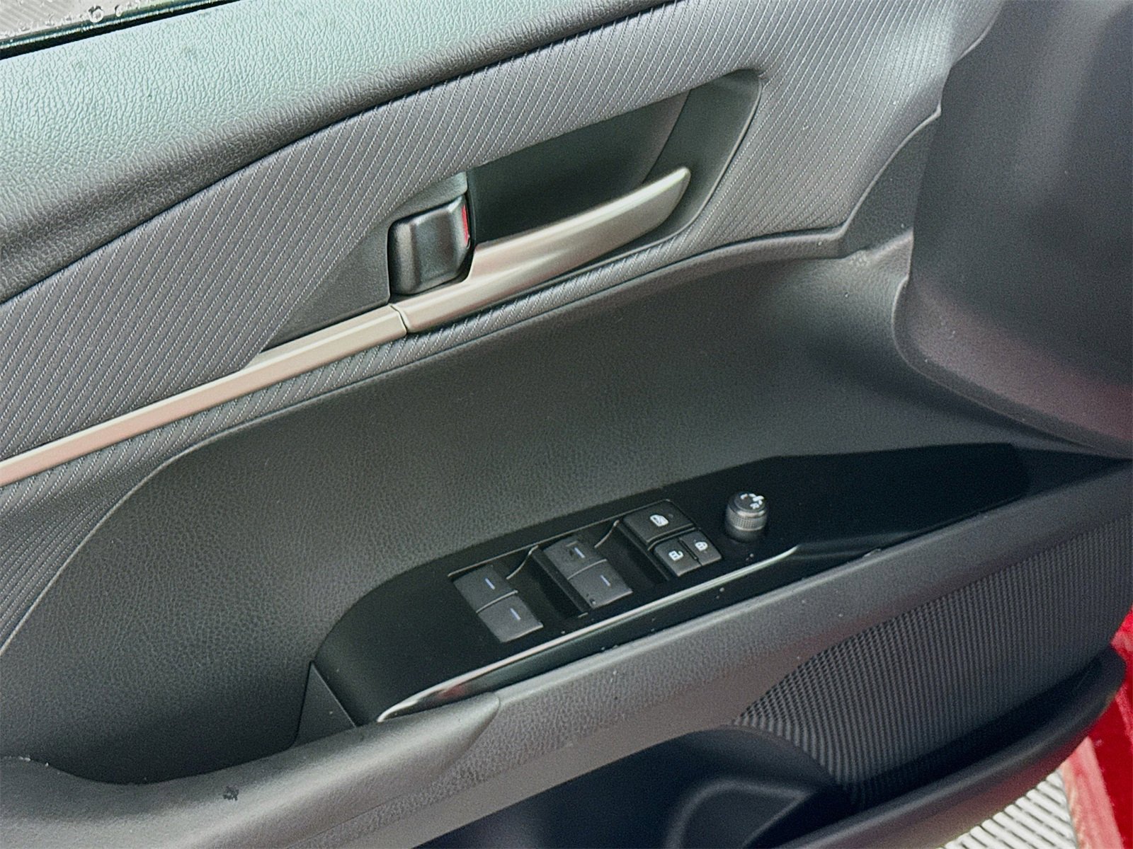 New 2026 Toyota Camry Hybrid image 14