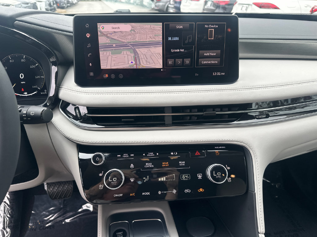 Certified 2027 INFINITI QX60 Luxe w/ Cargo Package FWD image 24
