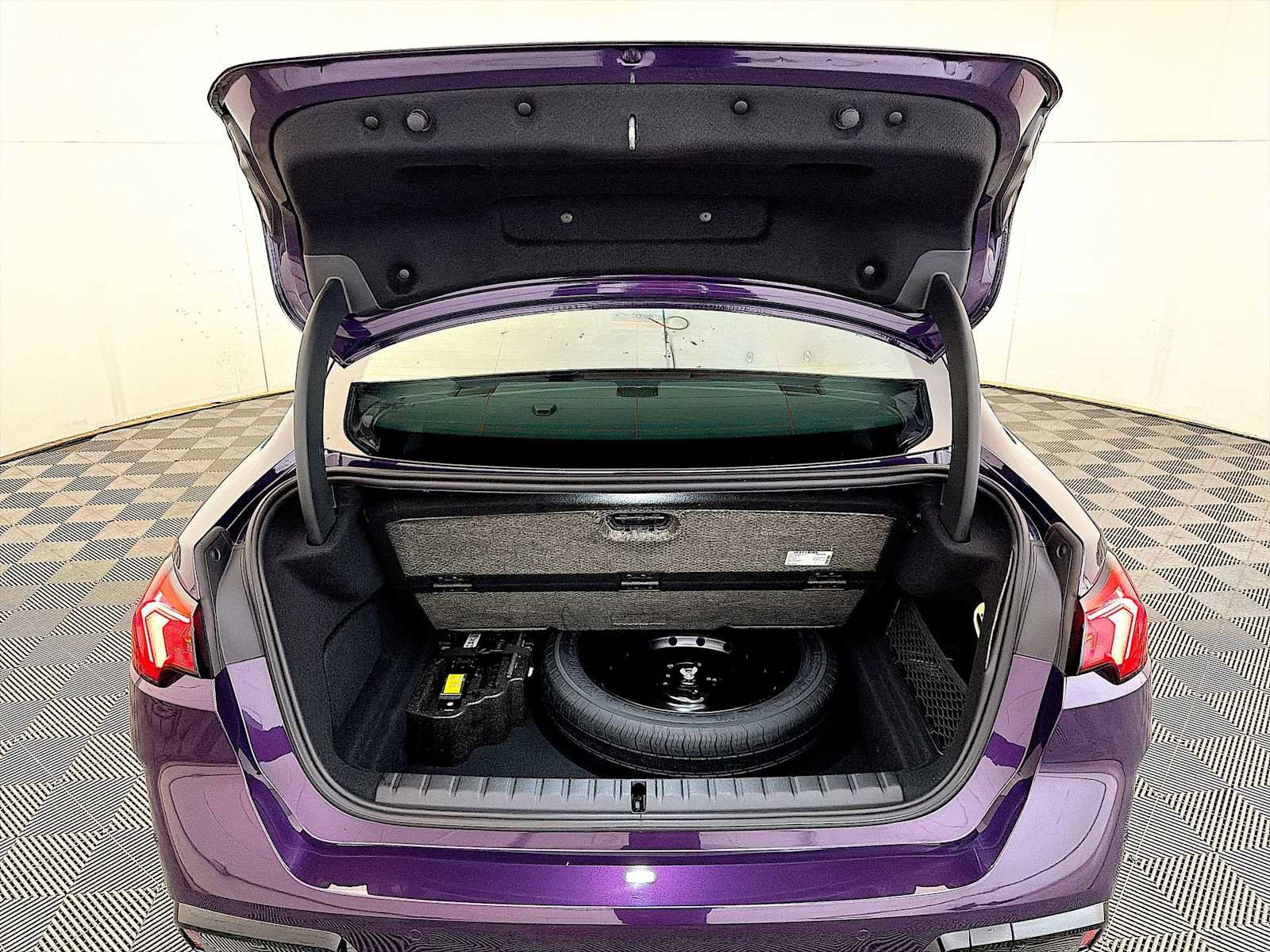 Used 2025 BMW 228i xDrive w/ Premium Package AWD/4WD image 23