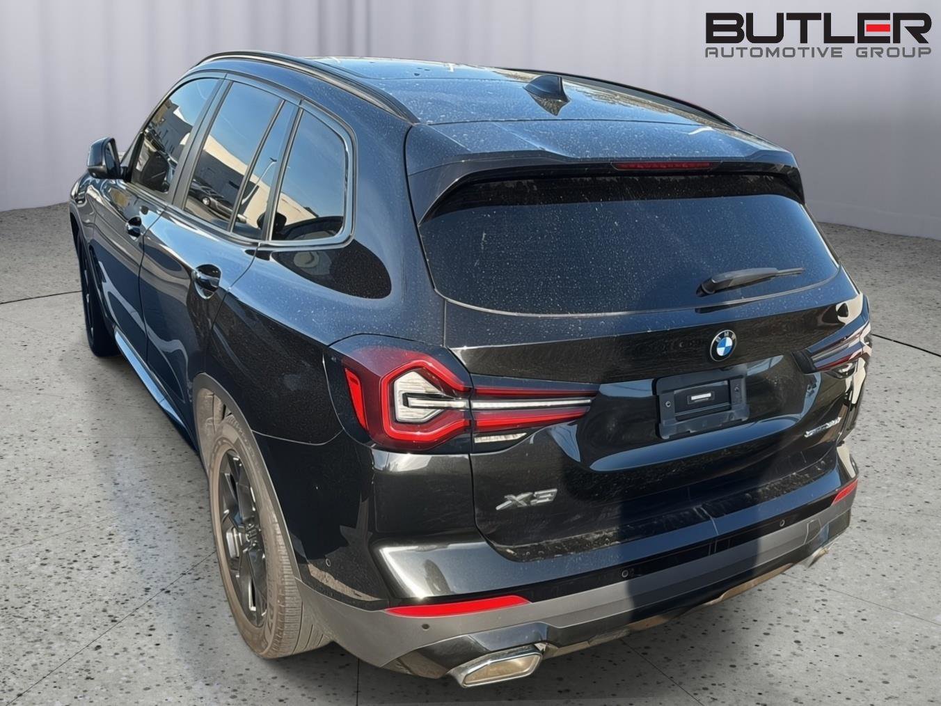 Used 2023 BMW X3 sDrive30i w/ Premium Package image 8