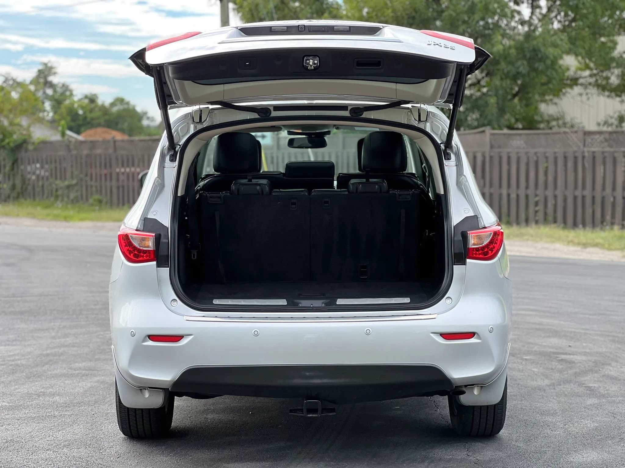 Used 2013 INFINITI JX35 AWD w/ Premium Pkg image 47