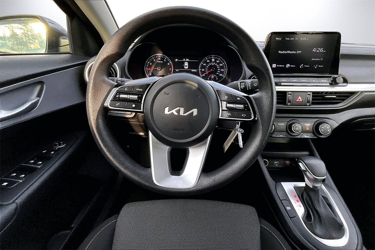 Used 2024 Kia Forte LXS image 11