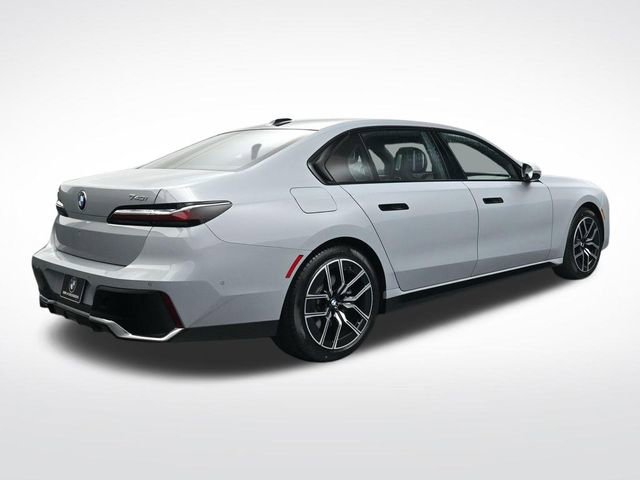 New 2026 BMW 740i xDrive AWD/4WD image 4
