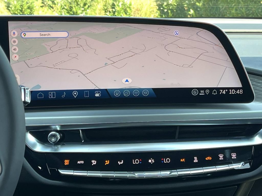 New 2026 Cadillac Lyriq Premium Luxury AWD/4WD image 16