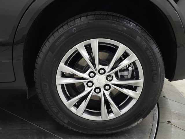 Certified 2022 Cadillac XT5 Premium Luxury w/ Technology Package image 14