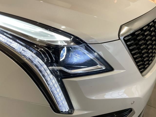 Certified 2025 Cadillac XT5 Premium Luxury image 11