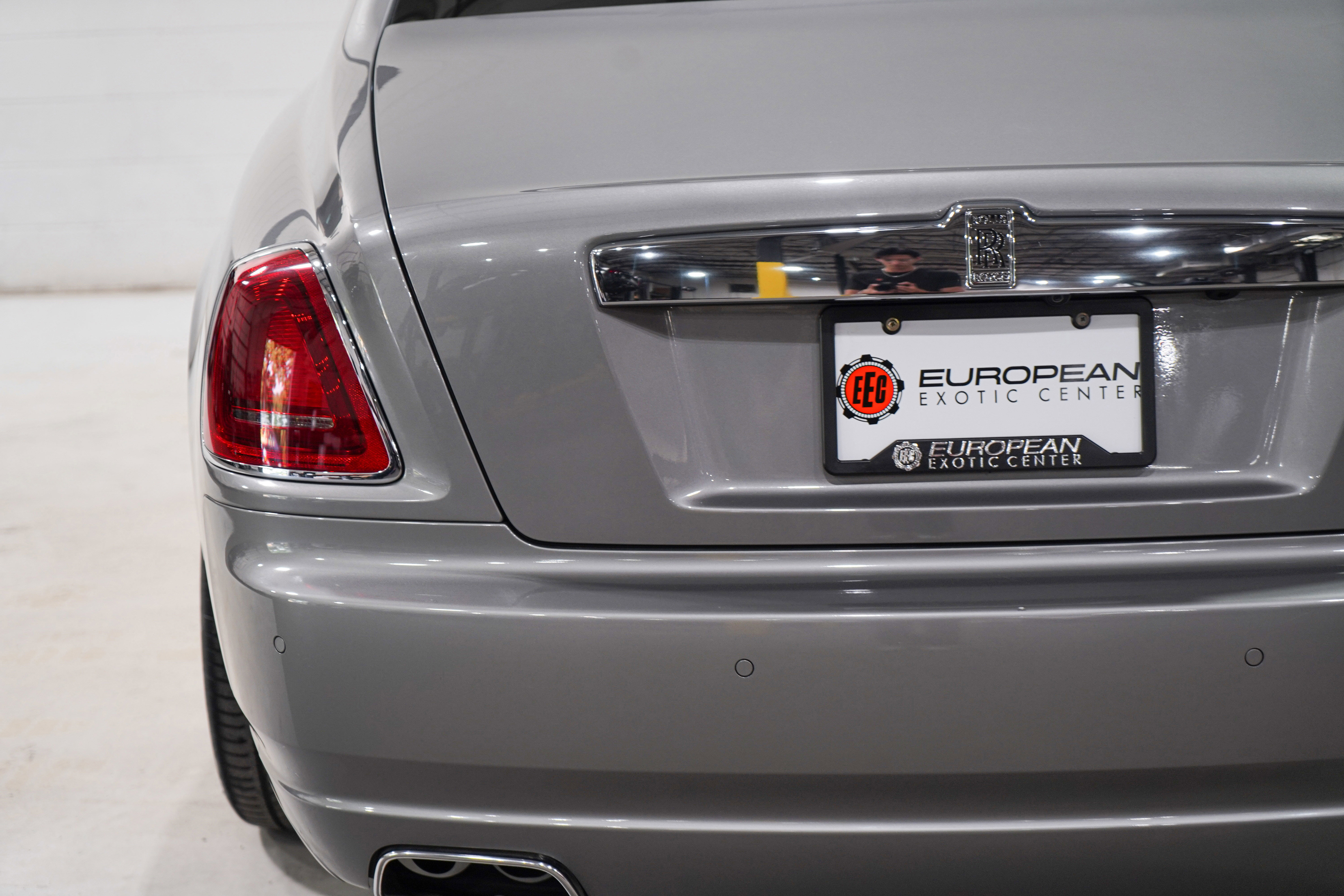 Used 2015 Rolls-Royce Ghost RWD image 36