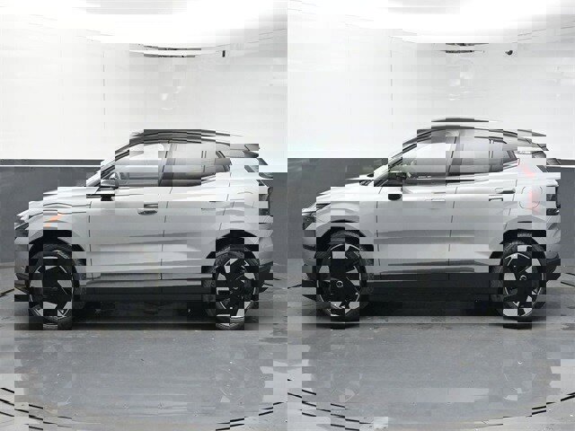 New 2025 Volvo EX30 Ultra w/ Climate Package image 5