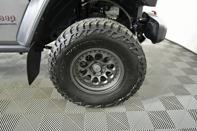 Used 2022 Jeep Gladiator Rubicon w/ Cold Weather Group image 17