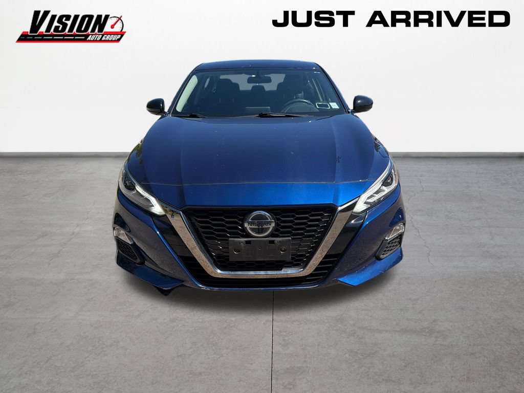 Used 2019 Nissan Altima 2.5 SR w/ SR Premium Package AWD/4WD image 2