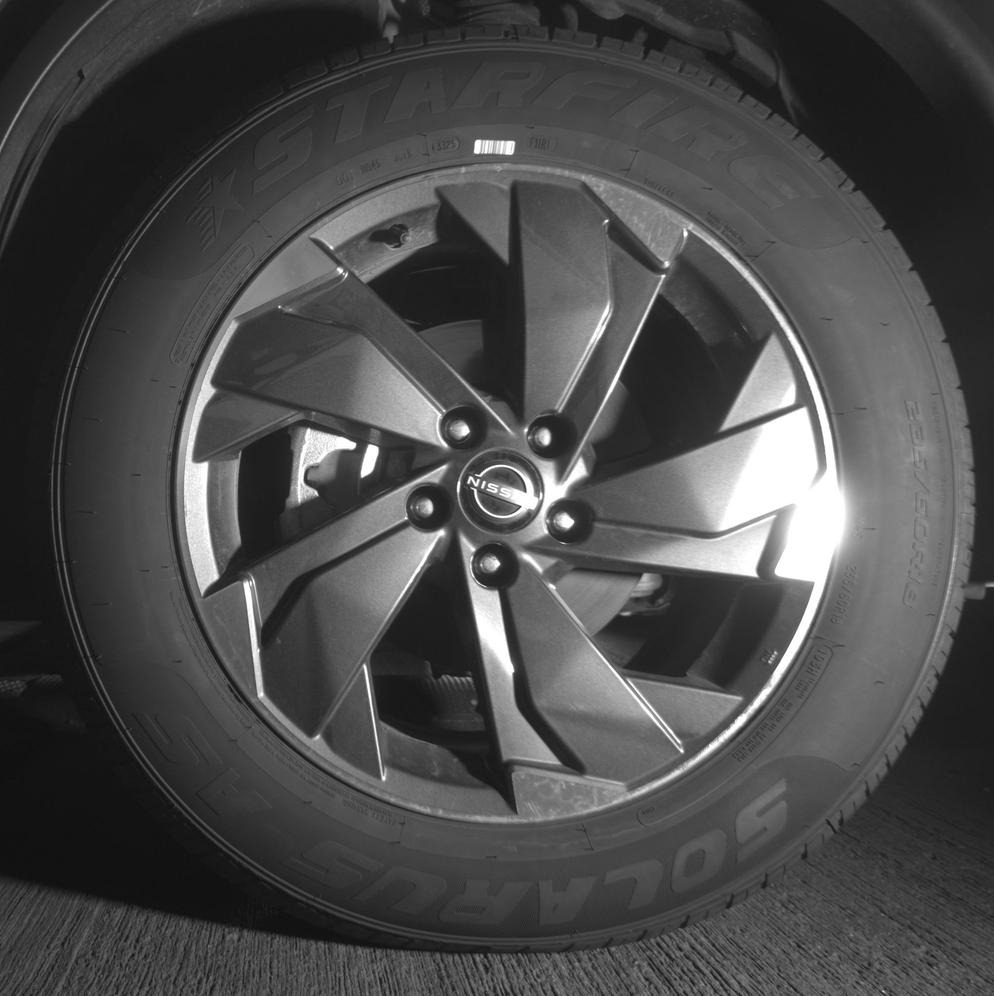 Used 2025 Nissan Rogue SV FWD image 12